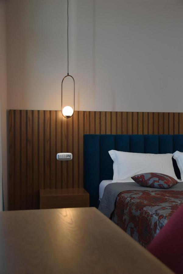 Coco Hotel Tirana Esterno foto